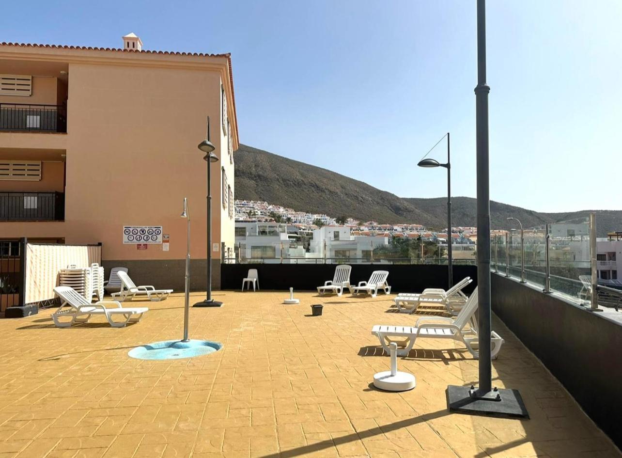 Los Cristianos Piscina Y Terraza מראה חיצוני תמונה