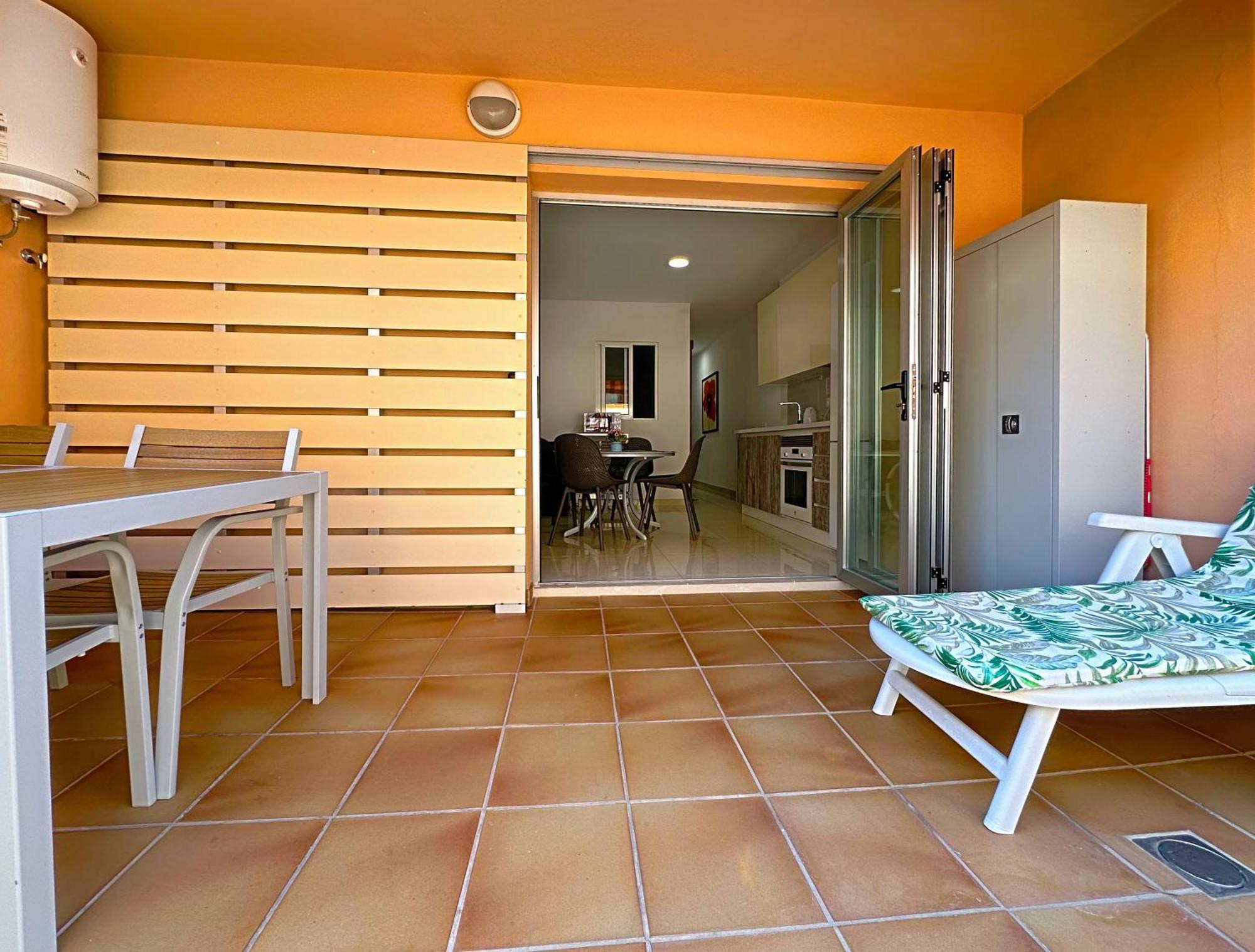 Los Cristianos Piscina Y Terraza מראה חיצוני תמונה